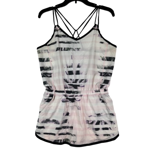 lululemon athletica Pants - Lululemon Athletica Workout Romper Jumpsuit Womens Size 8 White Black Pink